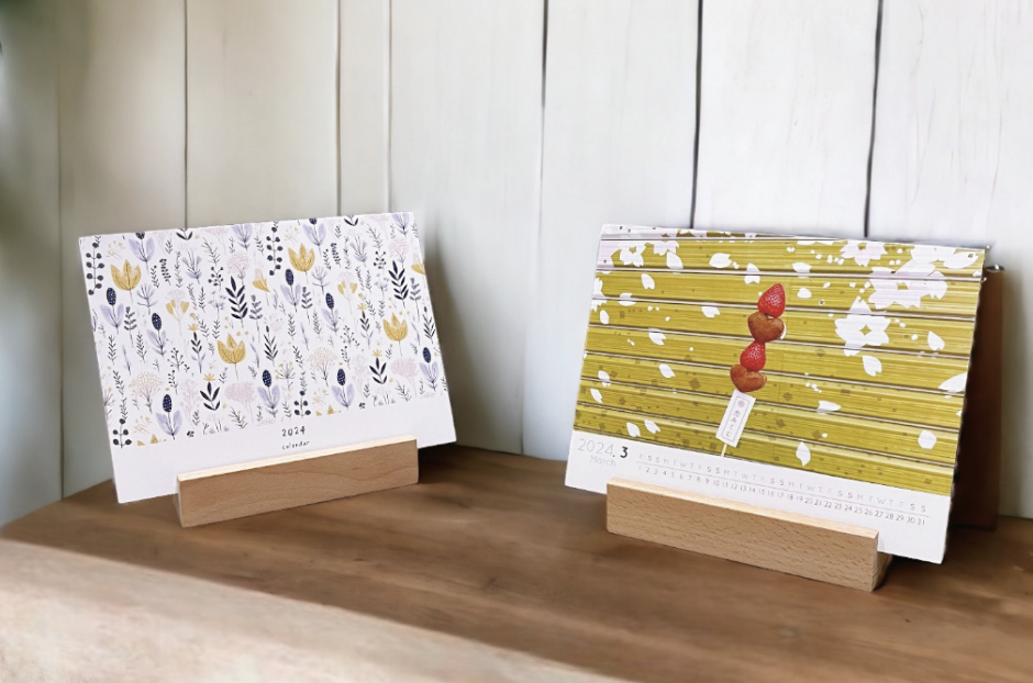 桌曆卡＋木頭底座